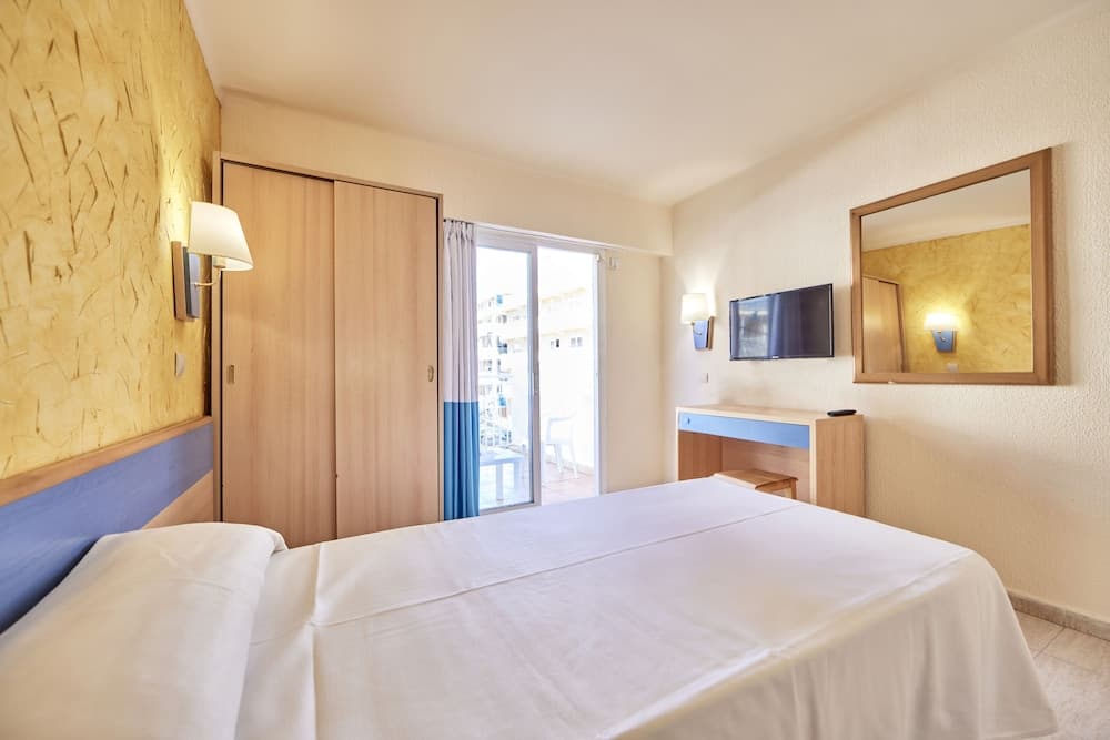 AHOI! Urban Beach Hotel — 16
