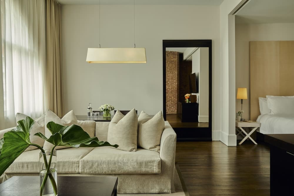 The Mercer — 8
