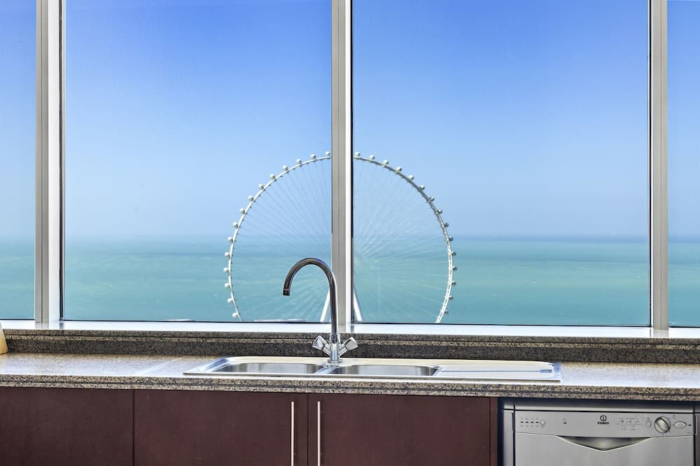 Blue Beach Tower — 23