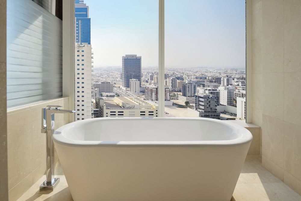 voco Dubai by IHG — 24