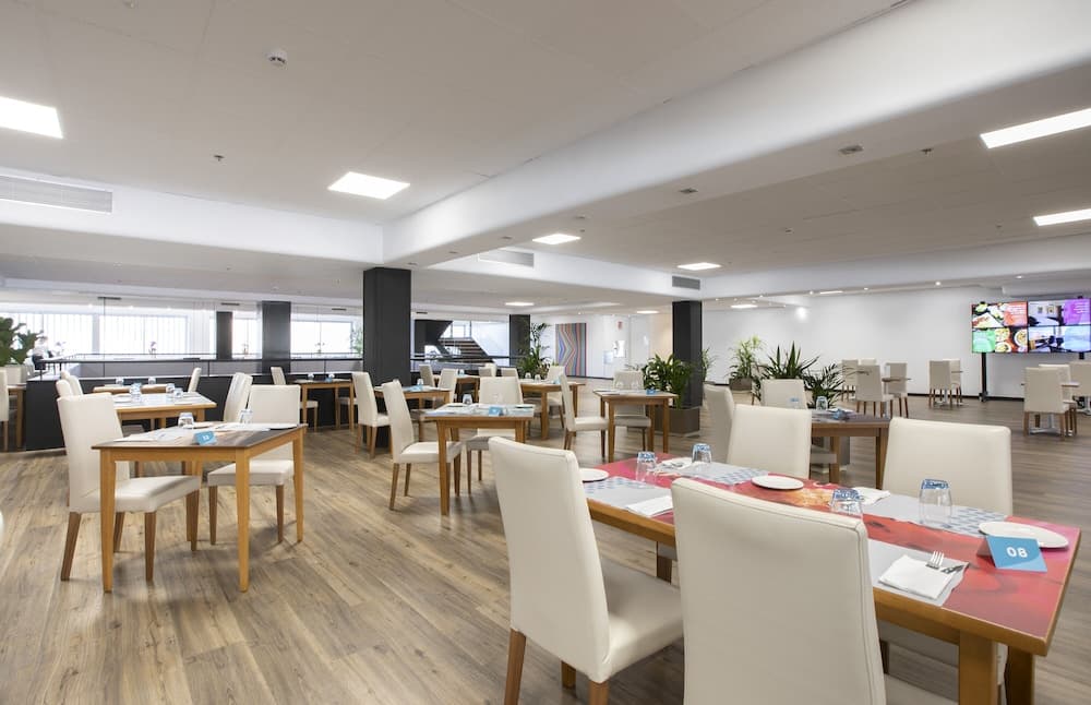 Hotel Chamartin The One — 3