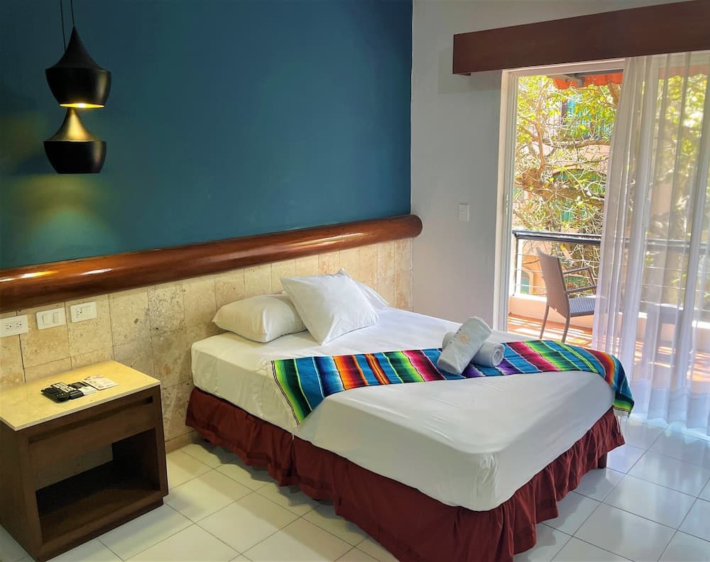 Hotel Mariachi by Kavia 5th Av — 21