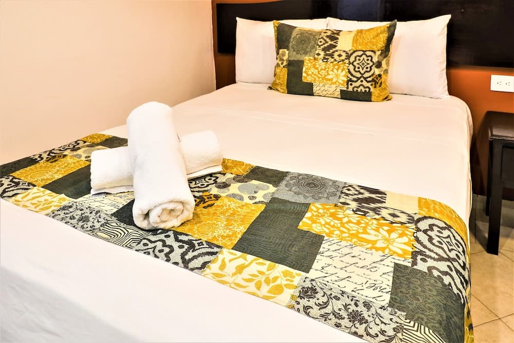 Hotel Colonial Playa del Carmen — 10