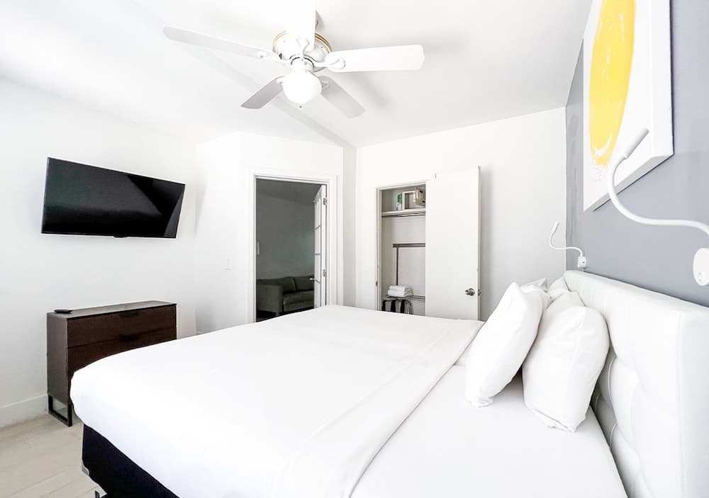 Winterset A North Beach Village Resort Hotel — 14