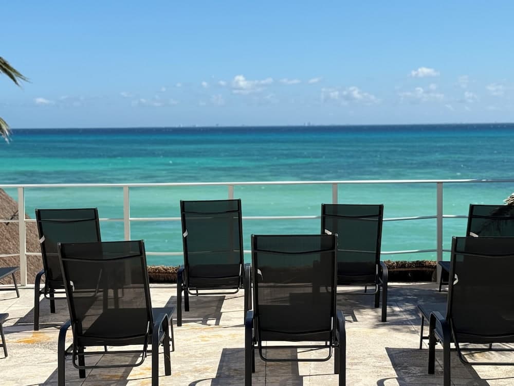 Luciana Hotel & Beach Club — 22