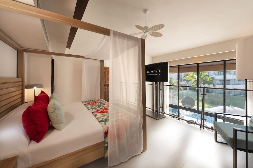 Catalonia Royal Bavaro - Solo Adulti — 18