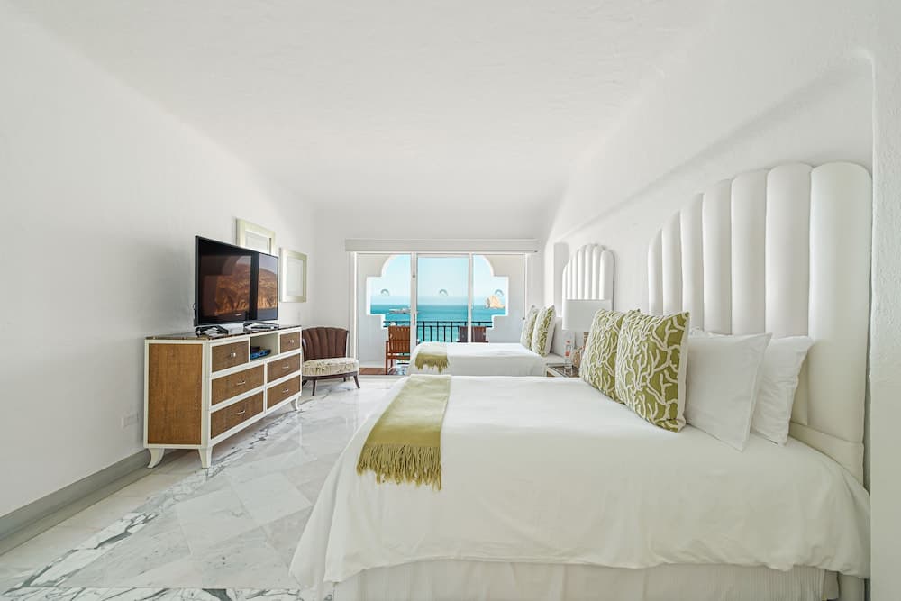 Beachfront Penthouse by Pueblo Bonito — 17