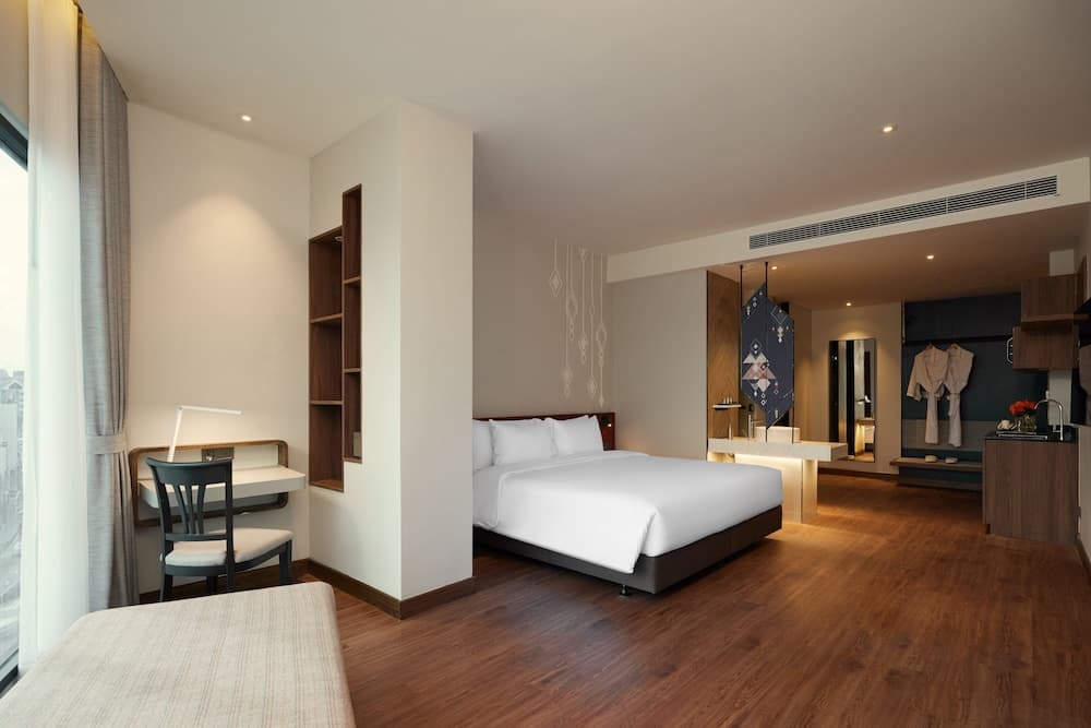 Centara Life Hotel Bangkok Phra Nakhon — 28