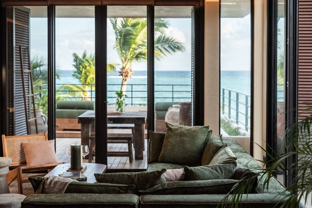 BESPOKE, Member of Small Luxury Hotels — 26