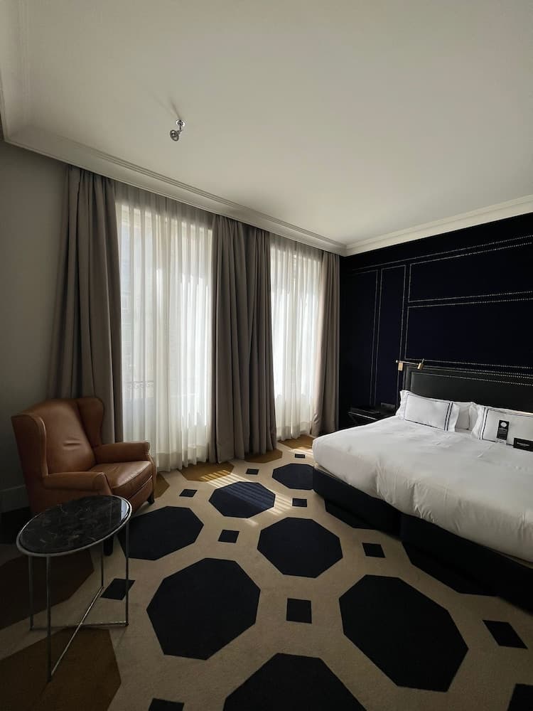 Only YOU Boutique Hotel — 11