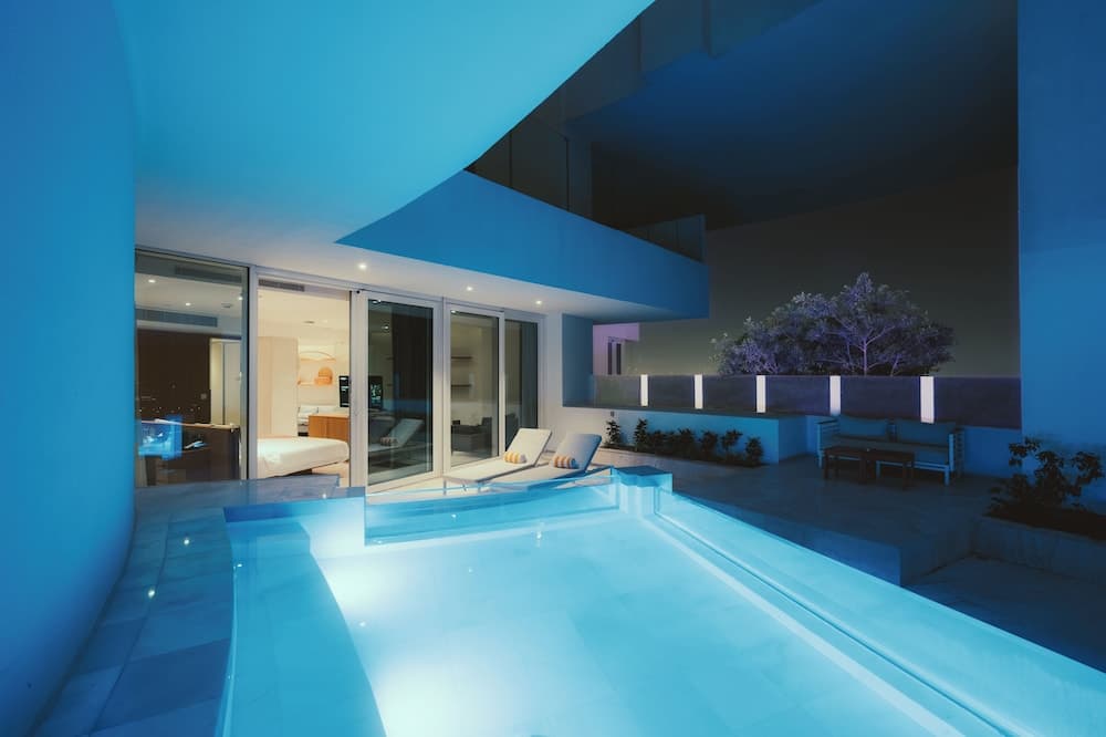 FIVE Jumeirah Village Dubai — 5