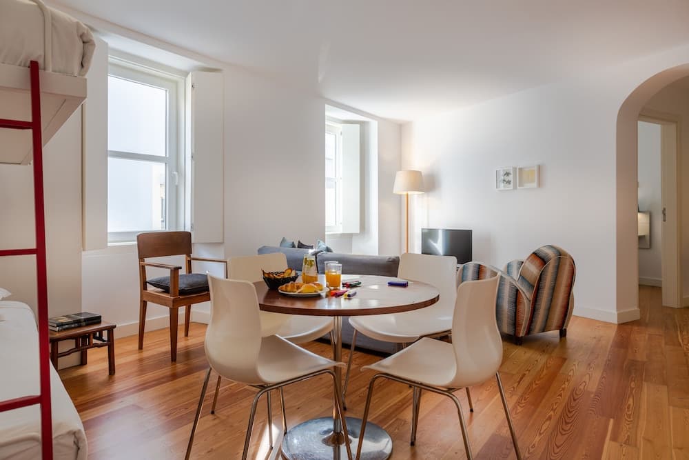 Apartamentos con servicios My Suite Lisbon — 25