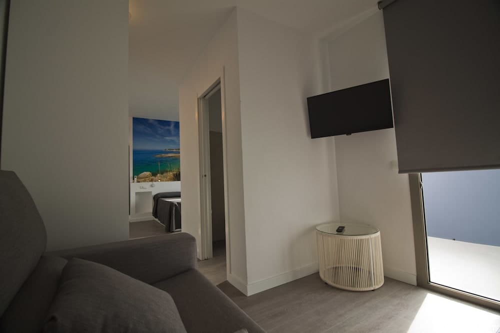 Hostal Sa Vinya Suites — 7