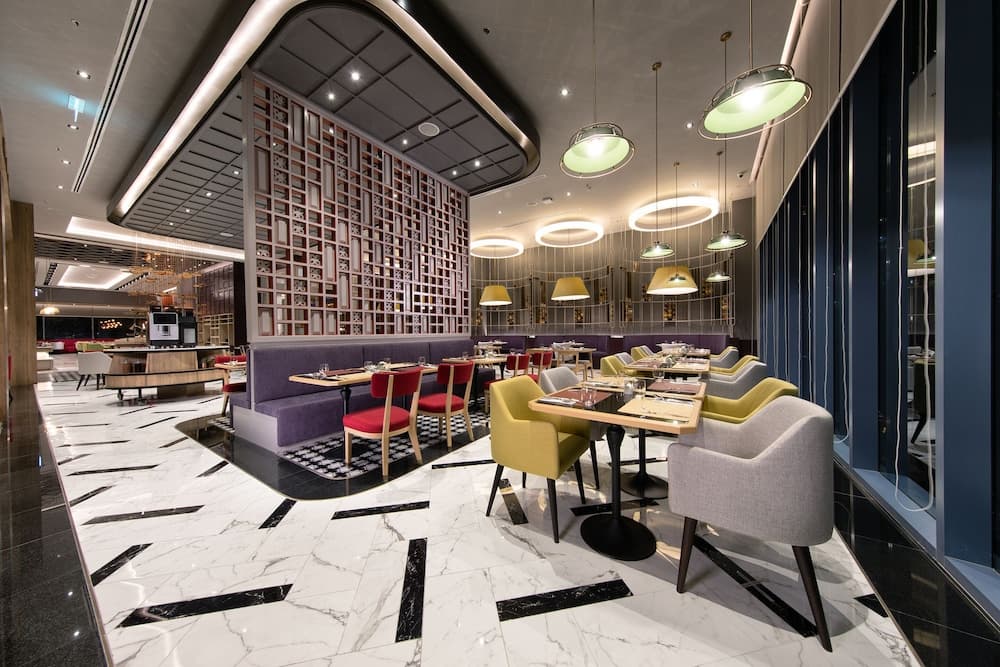 Ibis Bangkok Sukhumvit 24 — 24