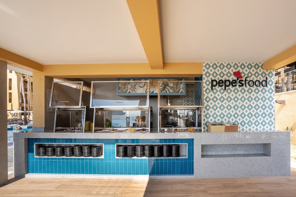 Hotel Riu Santa Fe - All-Inclusive — 18