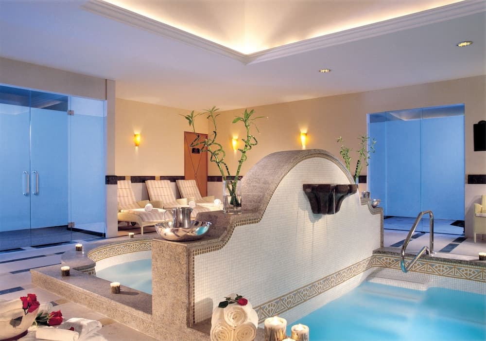 Suites Sky Marquis — 12