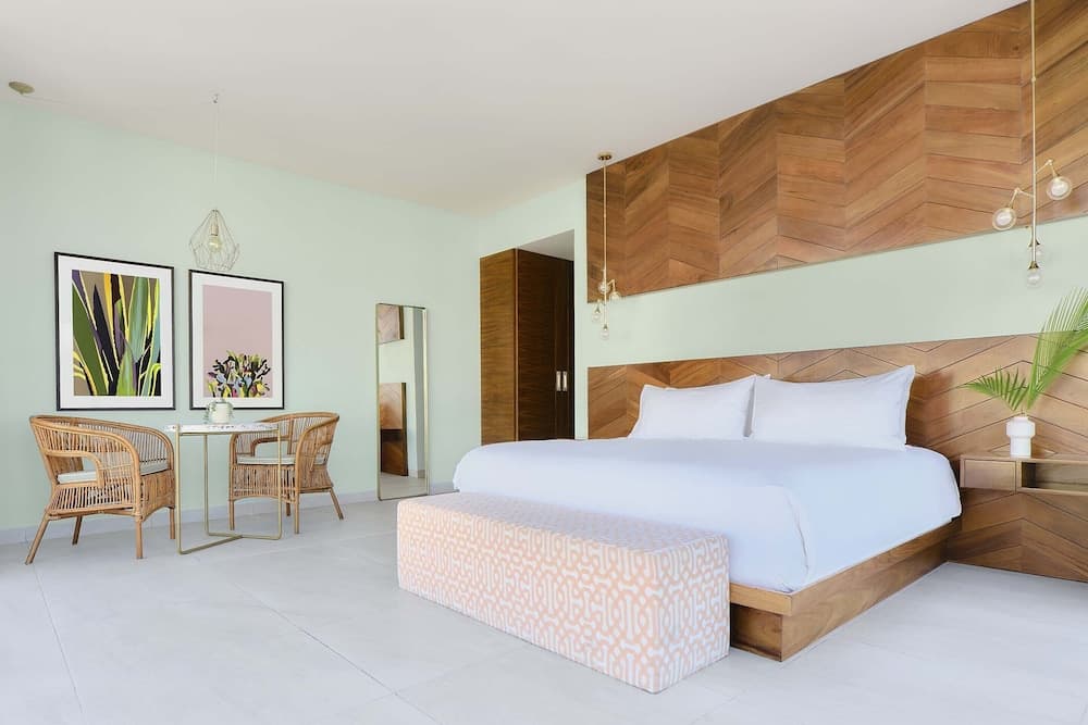 CALIXTA Hotel — 8