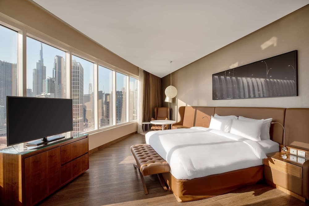 Radisson Blu Hotel, Dubai Canal View — 20