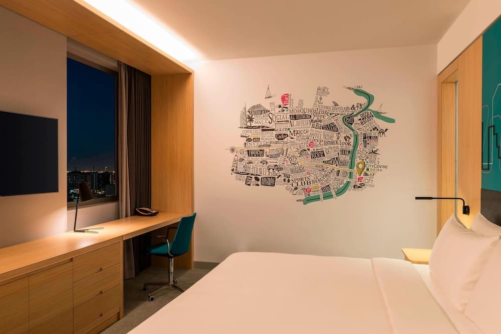 Aloft Dubai Creek — 7