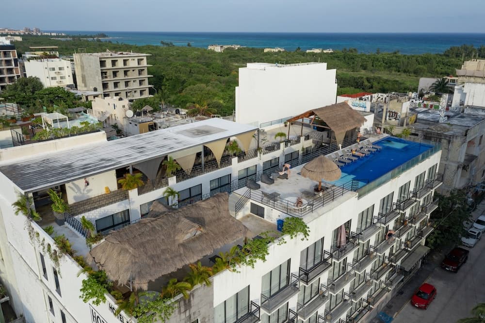 Hotel52 — 5
