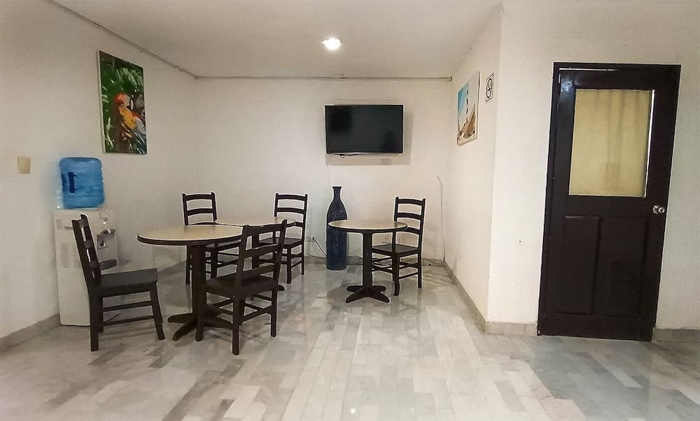 Hotel Imperial Laguna Faranda — 16