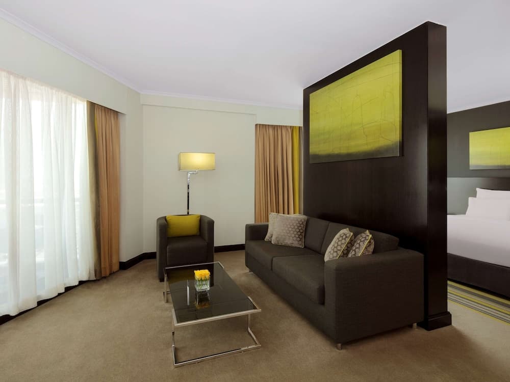 Pullman Dubai Creek City Centre — 11