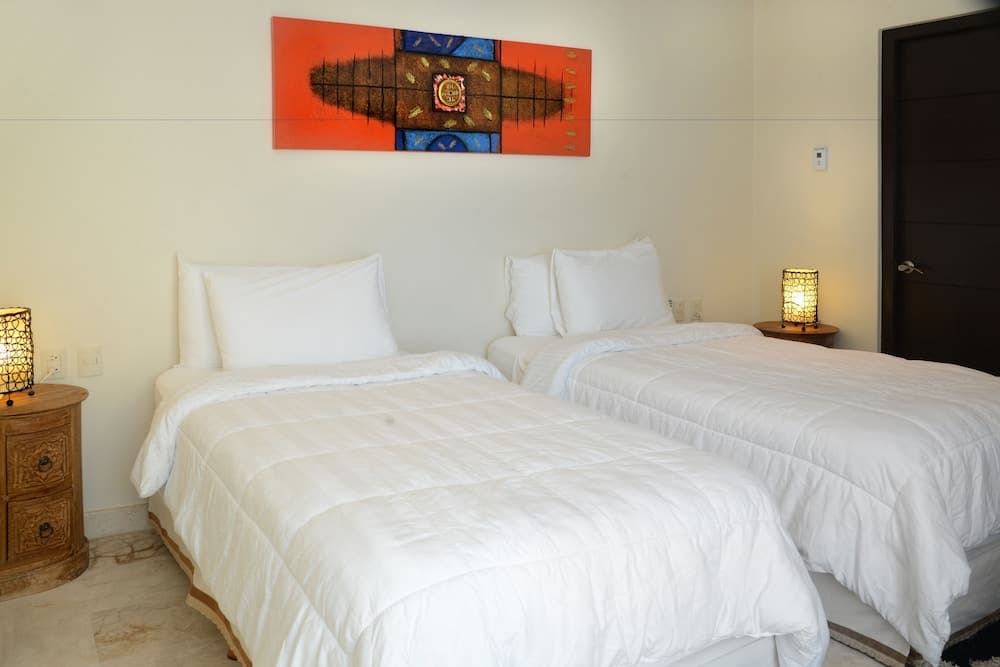 El Taj Oceanfront & Beachside Hotel Condominio — 3