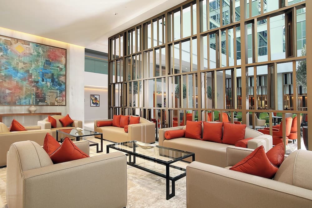 Grand Cosmopolitan Hotel — 30