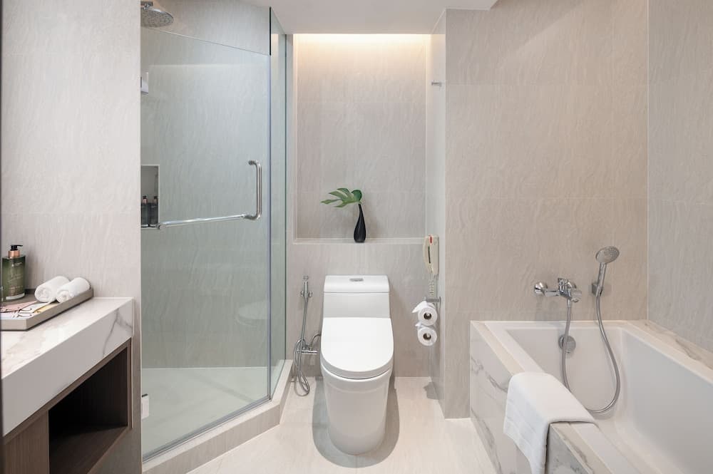 Pathumwan Princess Hotel — 22