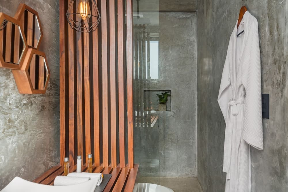 Leaf Boutique Condos — 27
