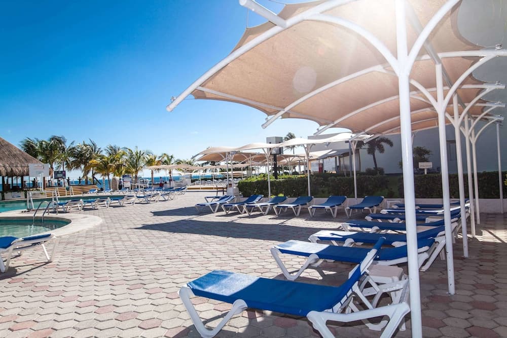 Aquamarina Strandresort — 22