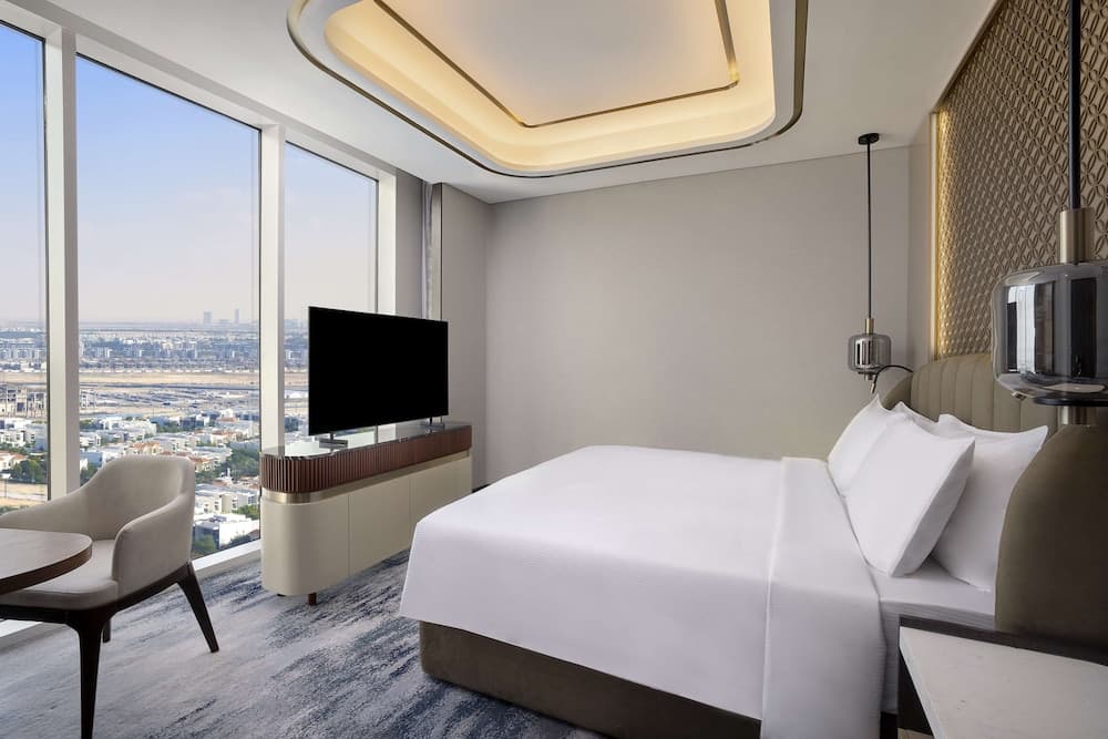 Embassy Suites By Hilton Dubai Business Bay — 7