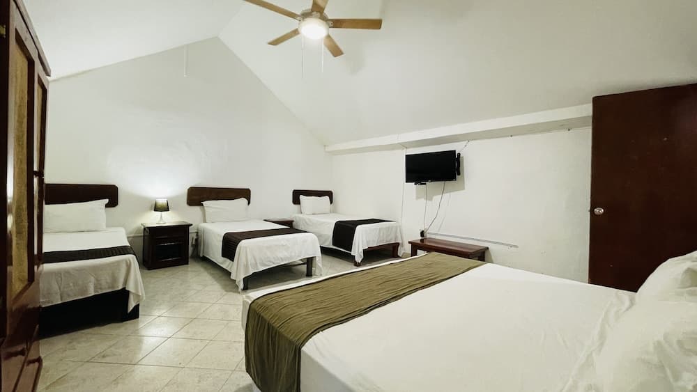 Hotel B&B - 5ta Avenida — 7