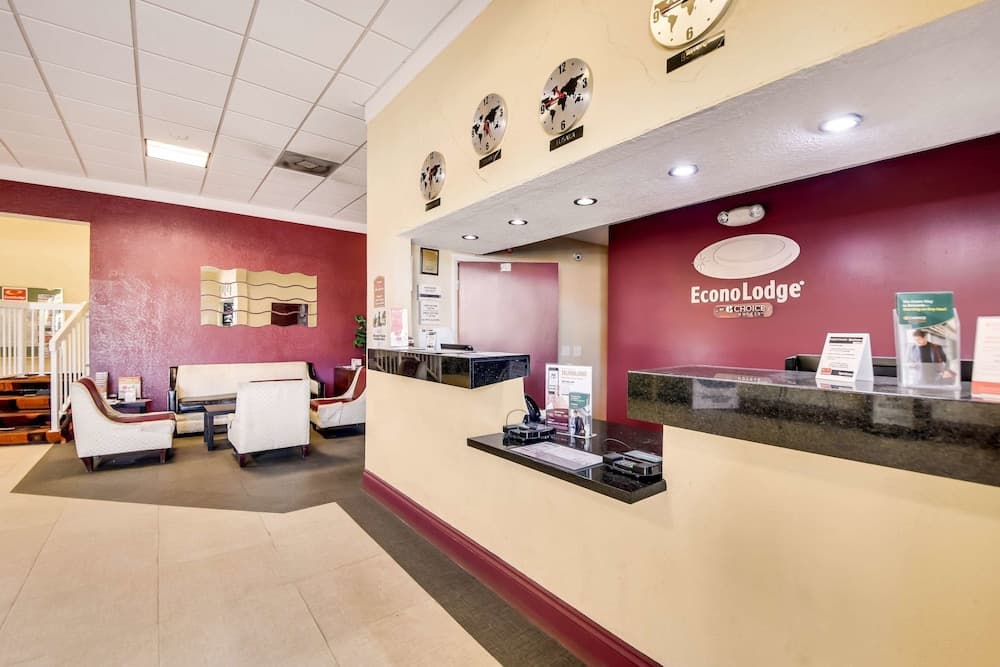 Econo Lodge Busch Gardens — 30