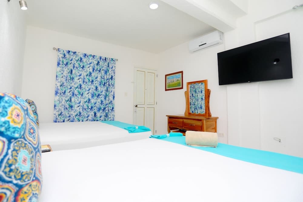 Hotel Maria de Lourdes Cancun — 17