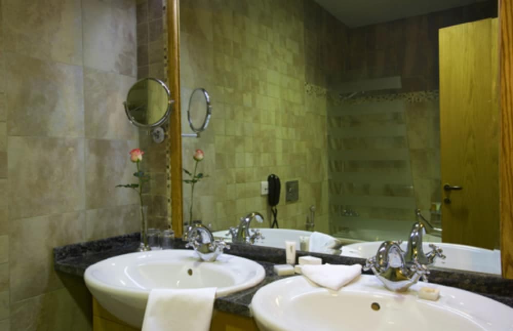 Al Khoory Hotel Apartamentos — 24