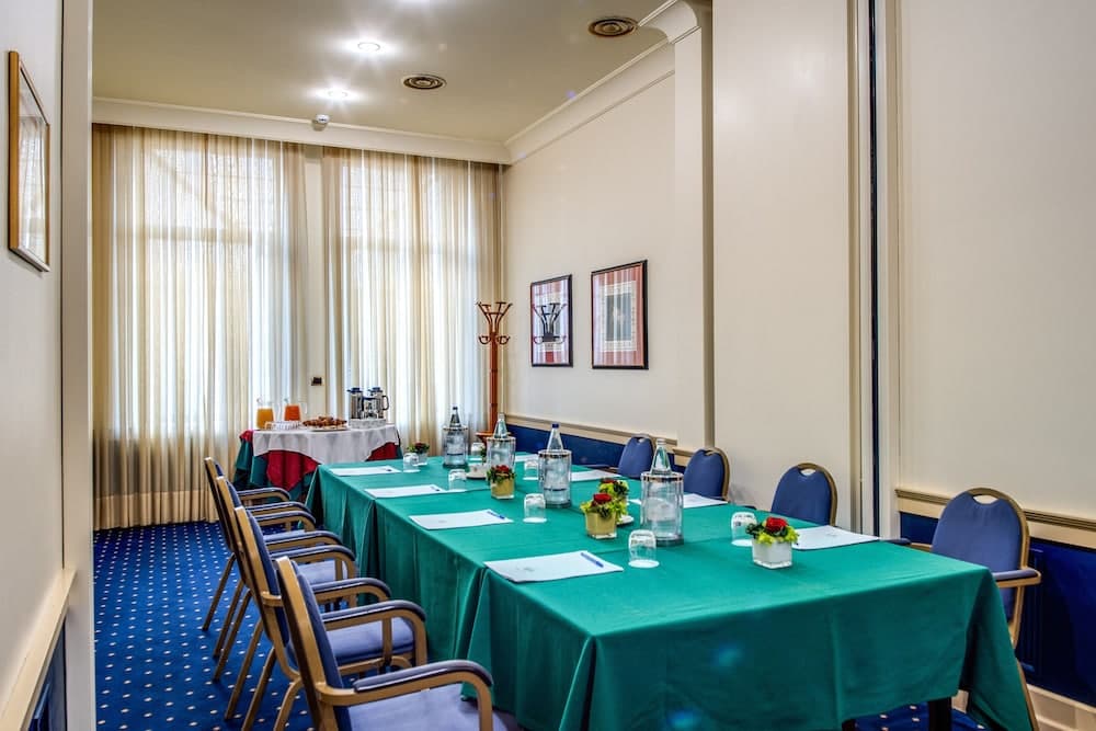 Auriga Hotel — 11