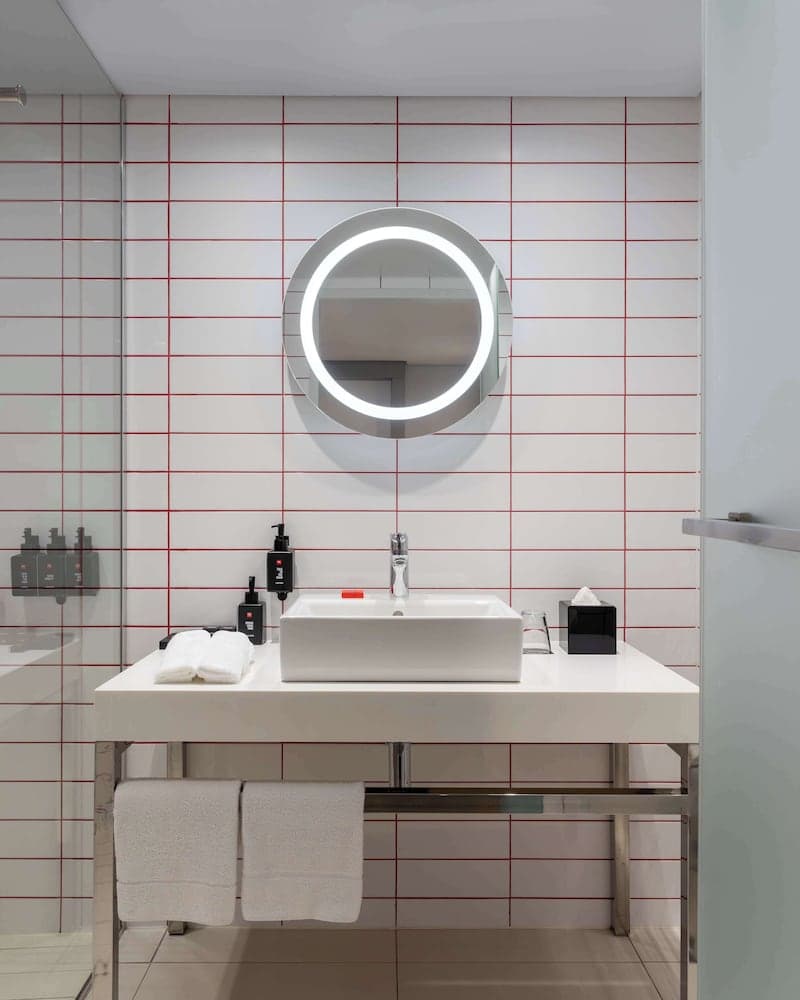 Radisson RED V&A Waterfront, Cape Town hotel, Silo 6, South Arm Road, V&A Waterfront, Cape Town, Western Cape, 8001, South Africa — photo 82