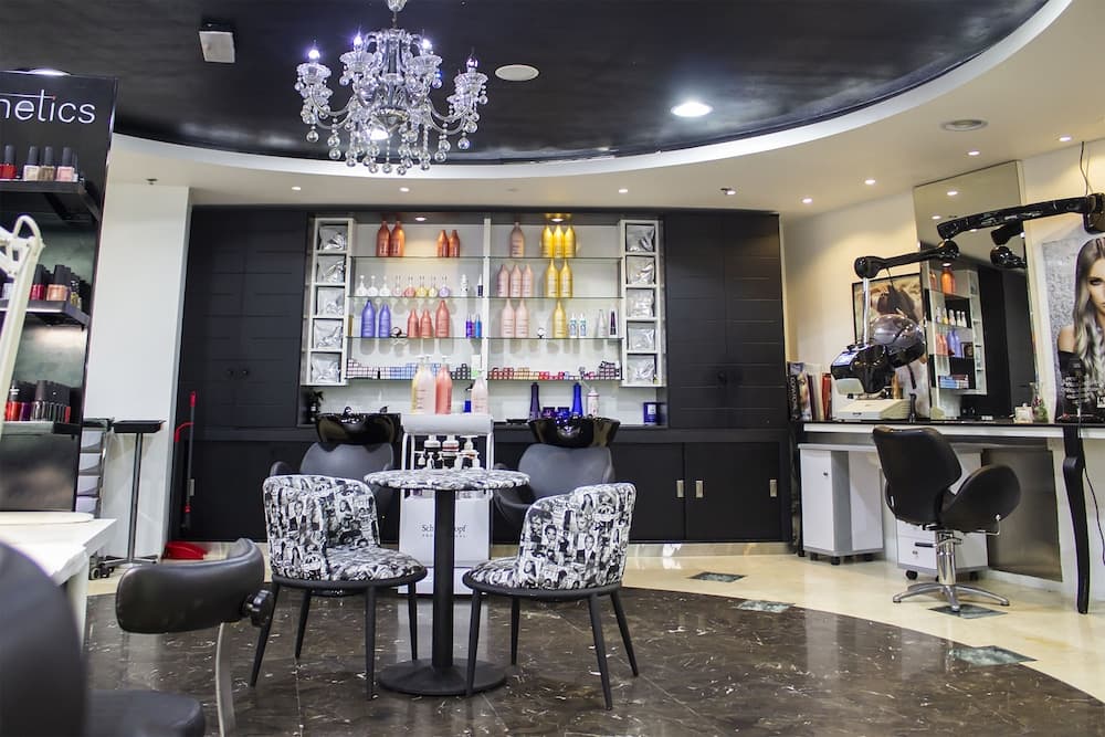 TIME Oak Hotel & Suites — 11