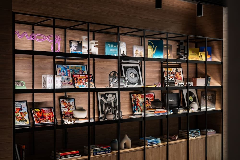 Moxy Bangkok Ratchaprasong — 16