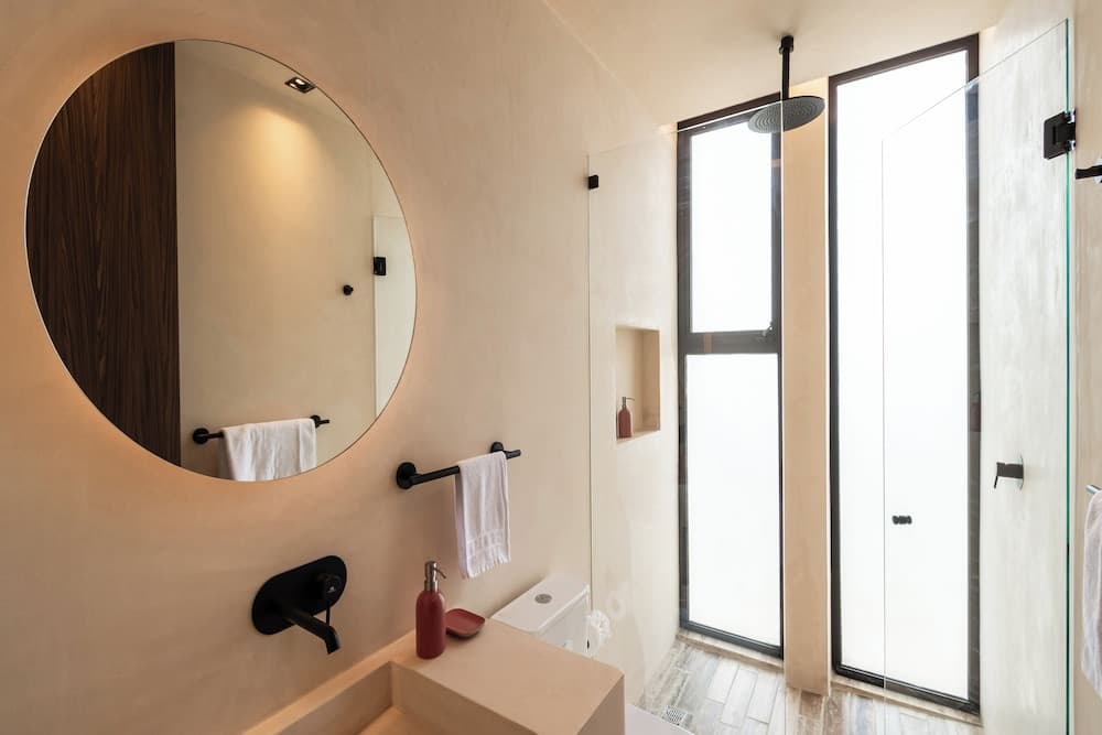 BESPOKE, Member of Small Luxury Hotels — 4