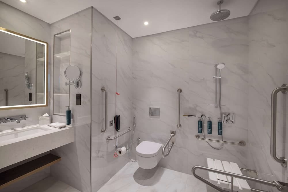 Hilton Garden Inn Dubai Business Bay — 14