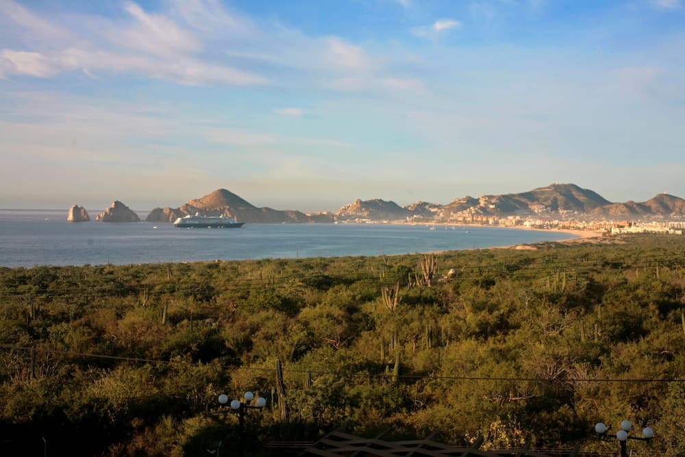 Sunrock Hotel and Suites — 17