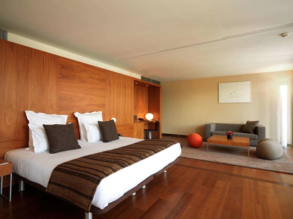 Hotel Condes de Barcelona — 25