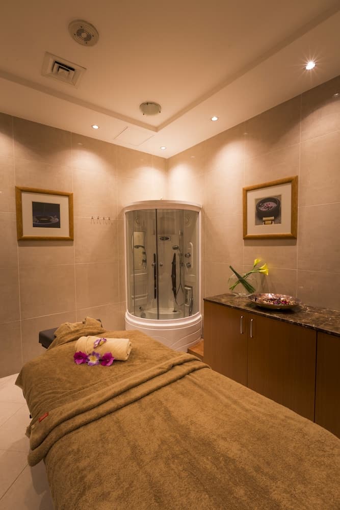 Swissôtel Al Murooj Dubái — 3