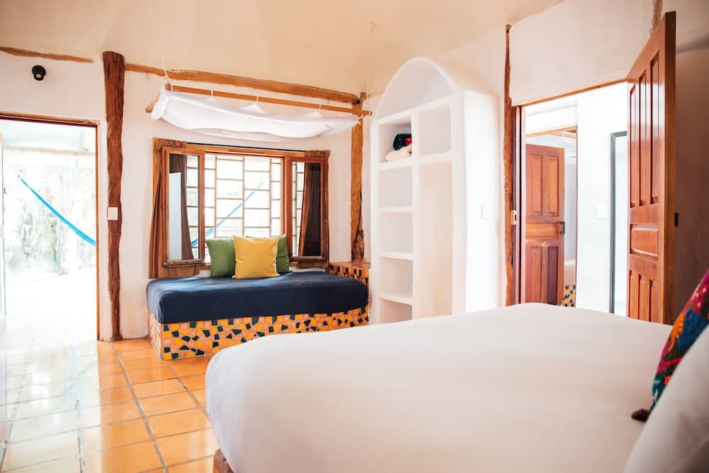 Zamas Hotel — 6
