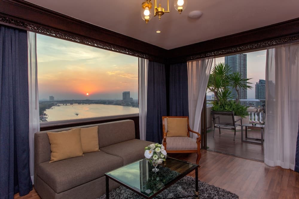 Ramada Plaza by Wyndham Bangkok Menam Fiume — 19