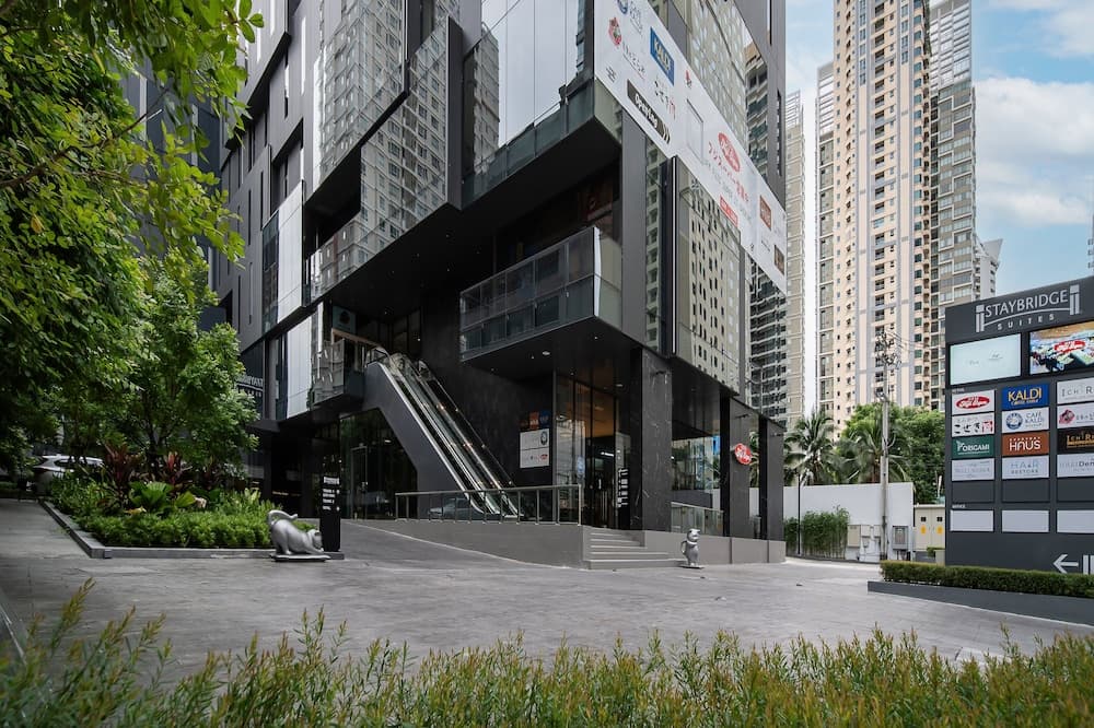 Staybridge Suites Bangkok Sukhumvit by IHG — 2