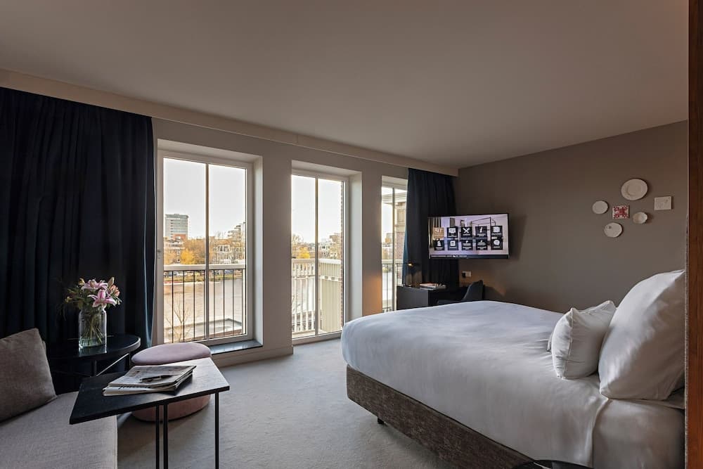 Pestana Amsterdam Flussufer — 8