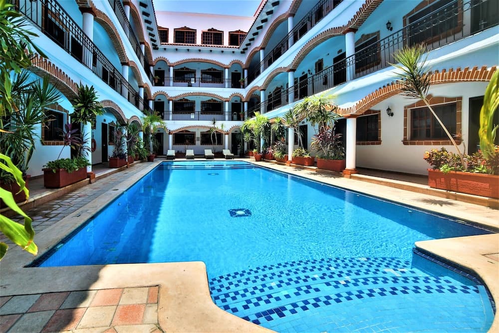 Hotel Colonial Playa del Carmen — 29
